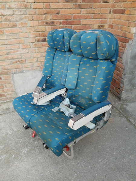 asiento avion chatarra construccion tela metal 2_1u